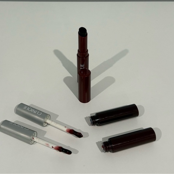 Lot -  Clinique Black Honey - 1 x Almost Lipstick And 2x Creamy Lip Gloss - Picture 1 of 4
